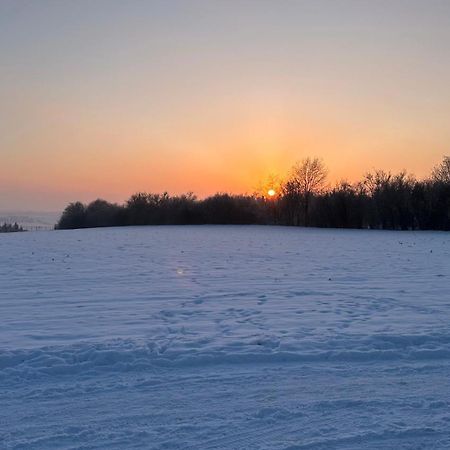 Appartamento Kleine Auszeit Mit Aussicht Velbert Toenisheide Esterno foto