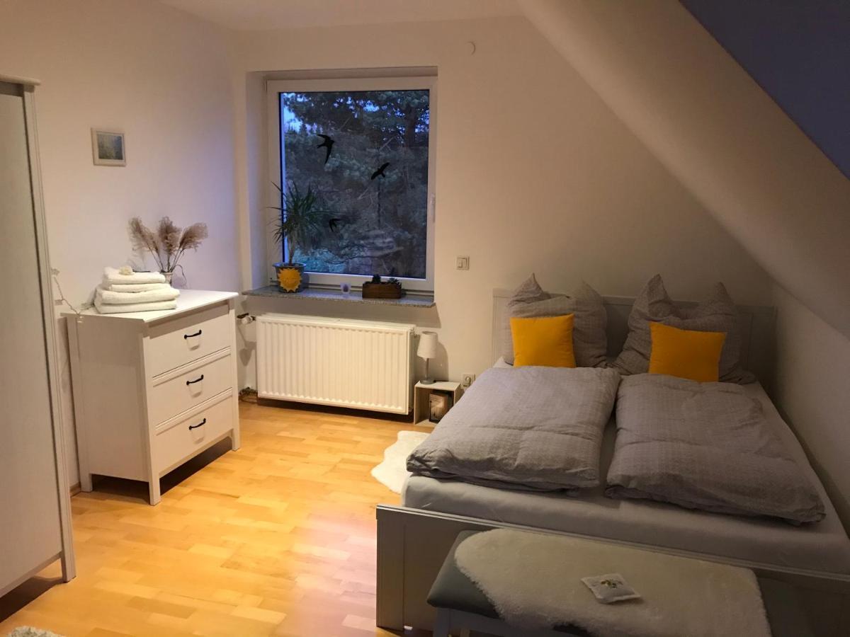 Appartamento Kleine Auszeit Mit Aussicht Velbert Toenisheide Esterno foto