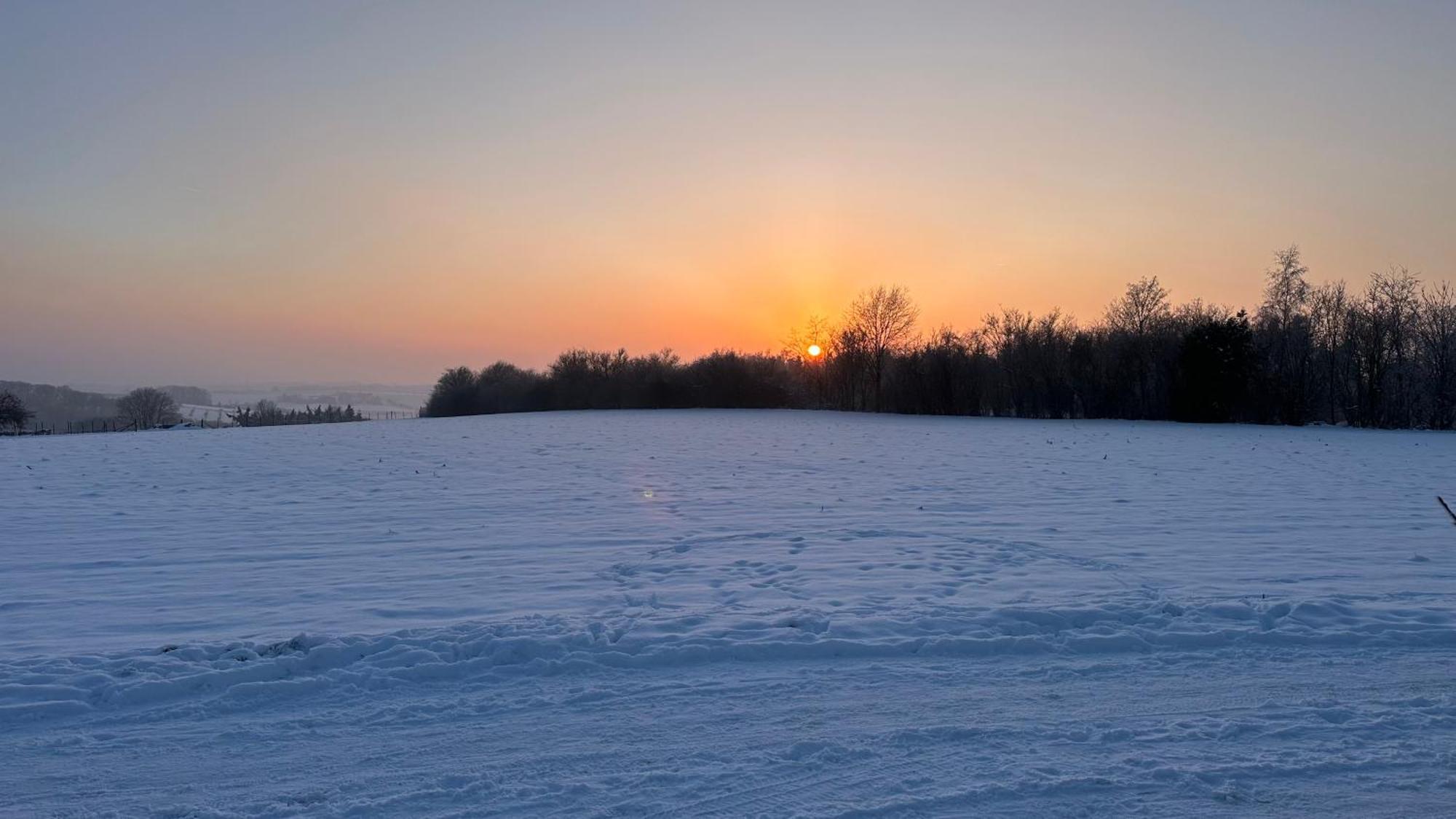 Appartamento Kleine Auszeit Mit Aussicht Velbert Toenisheide Esterno foto