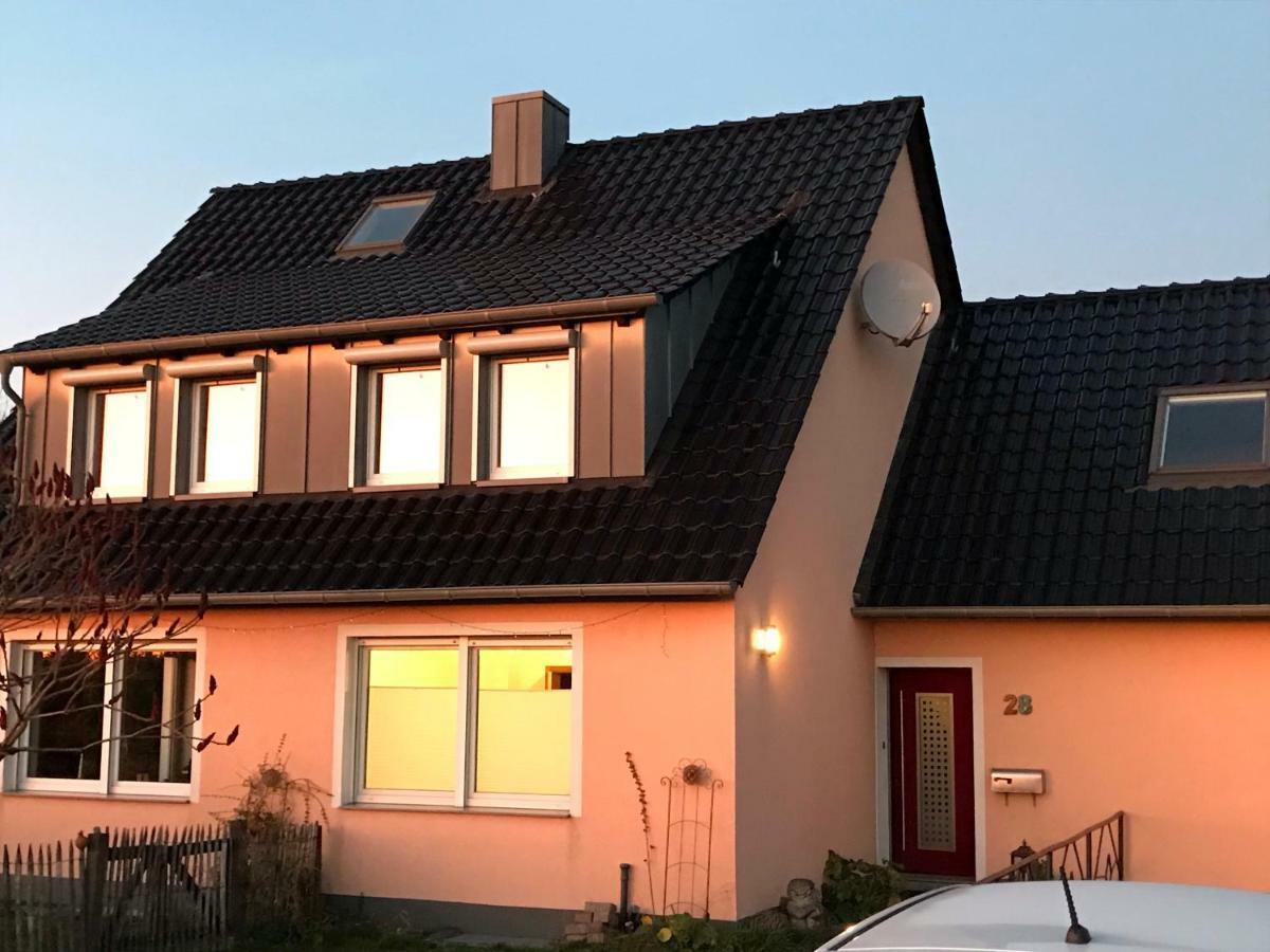 Appartamento Kleine Auszeit Mit Aussicht Velbert Toenisheide Esterno foto
