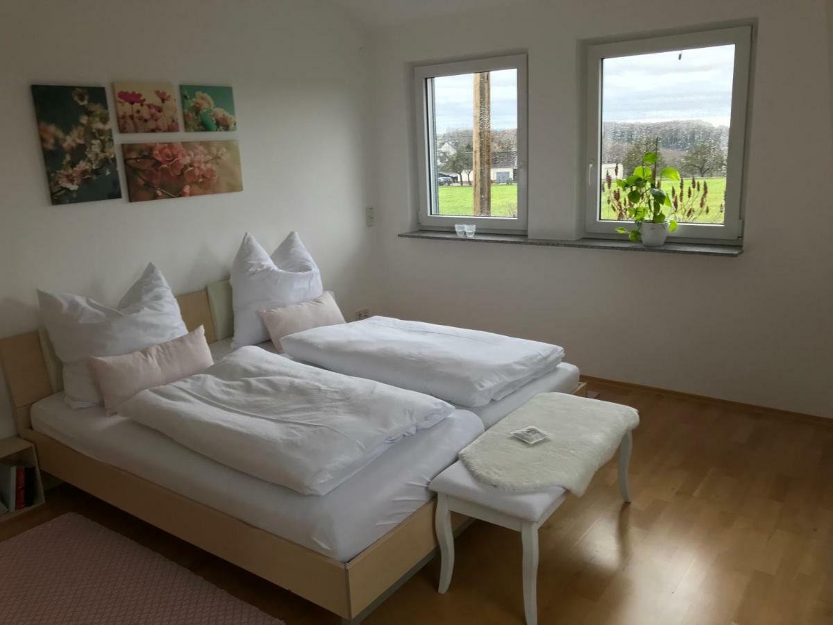 Appartamento Kleine Auszeit Mit Aussicht Velbert Toenisheide Esterno foto
